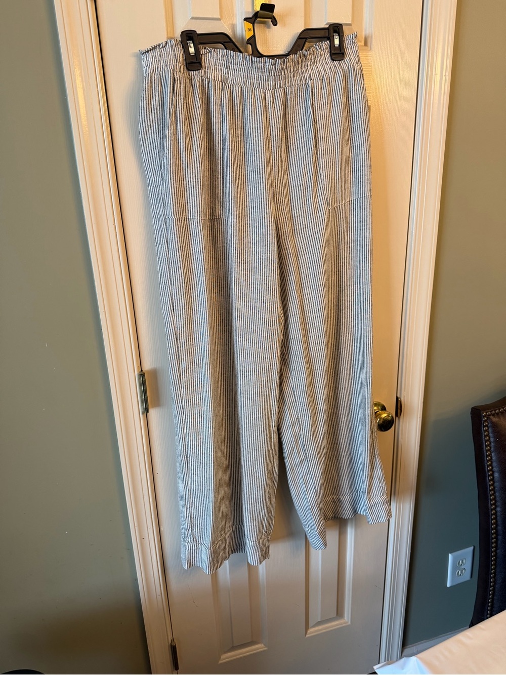 Time and Tru Blue and White Pinstripe Wide-Leg Pants